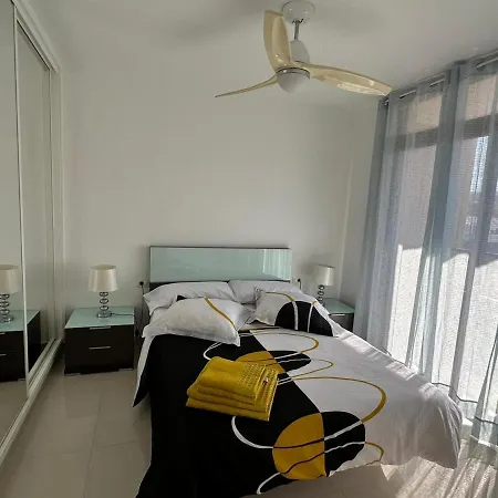 Apartman Iki Black Cristianos *