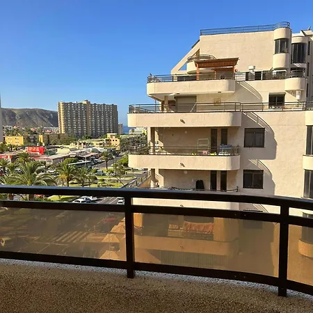 Iki Black Cristianos Apartman